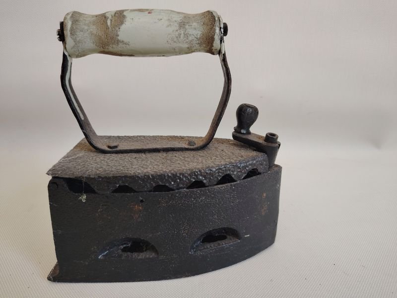 Item 841637 - Image 1