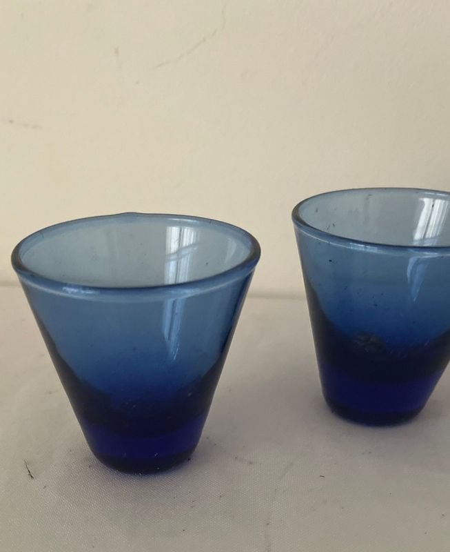 Vasos de cristal azul - imagen 7