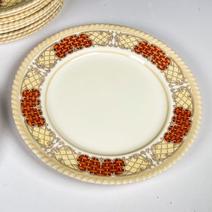 Doce Platos Llanos de Loza Inglesa Johnson Bros "Old English" - imagen 4