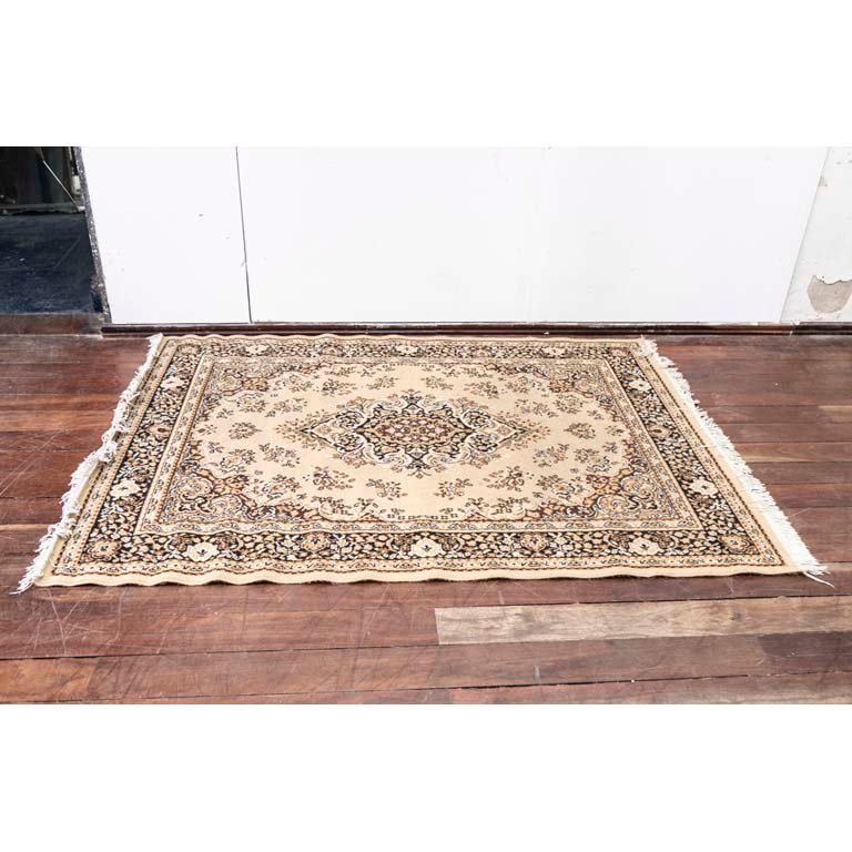 Item 2106638 - Image 0