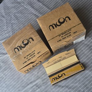 Lote anterior: Cajas de Papelillos con Filtro Moon King Size