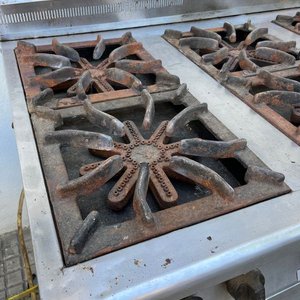 Cocina Industrial Acero Inoxidable 6 Hornallas con Horno - imagen 3