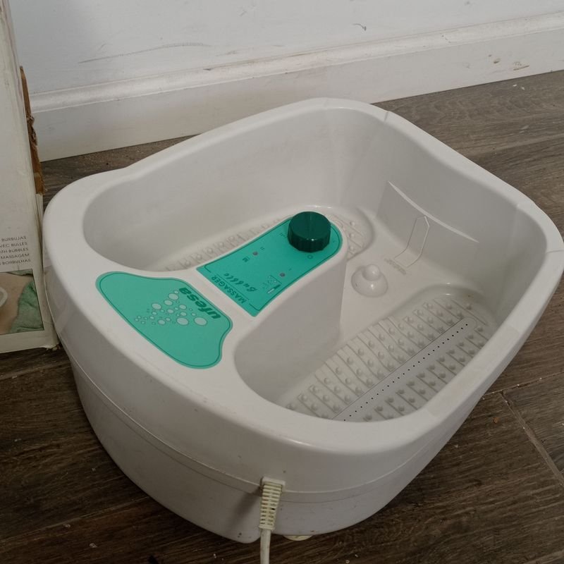 Masajeador de pies marca Ufesa en su caja original - imagen 5