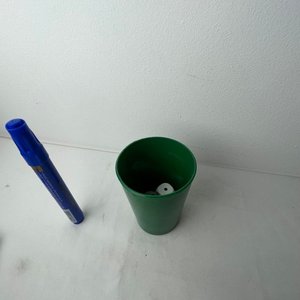 Juego de Generala con Cubilete Plástico y 5 Dados - imagen 1
