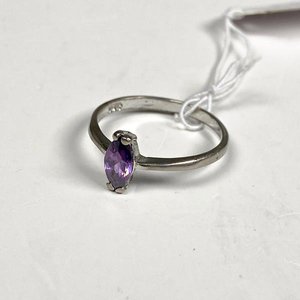 Lote anterior: Anillo de Plata con Piedra Violeta Talla 17 mm