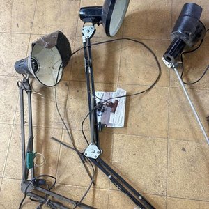 Lote de 4 Lámparas de Taller Articuladas - imagen 1