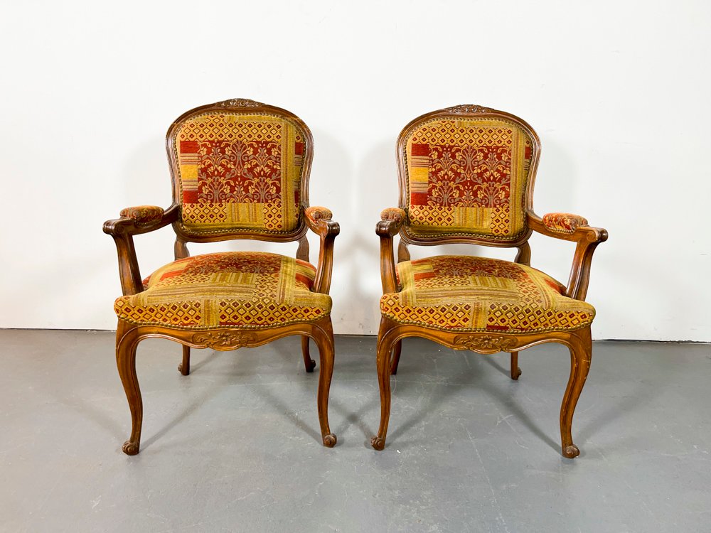 Par de Sillones Luis XV Estilo Roble Tapizado Floral
