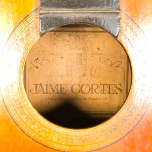 Guitarra Clásica Jaime Cortes de Madera - 100 cm - imagen 3