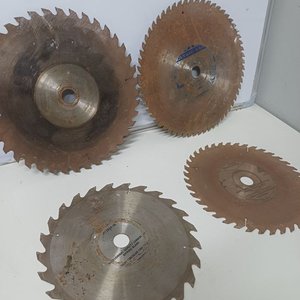 4 Discos de Sierra Circulares para Madera, 2 de 35cm y 2 de 30cm - imagen 2