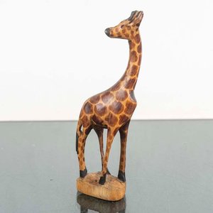 Lote siguiente: Talla de Madera de Jirafa Decorativa - 7x21 cm