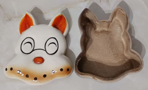 Figura de bailarina y despojador con silueta de cara de gato en cerámica - imagen 4