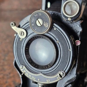 2 Antiguas Cámaras de Fuelle Plegable Kodak y Foth con Estuches - imagen 6