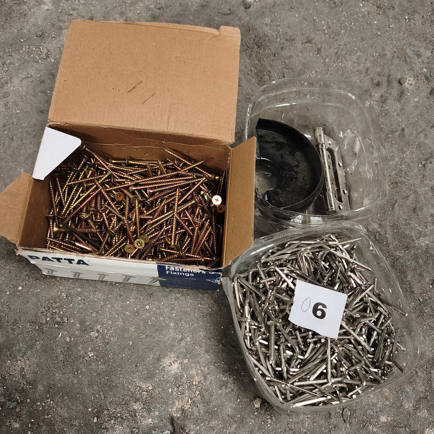 Lote de Tornillos y Llaves Allen Metálicas