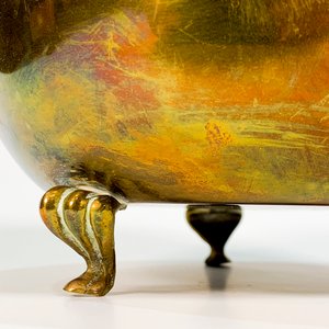 Centro de Bronce Vintage con Tapa de Garra de León y Pináculo - imagen 2