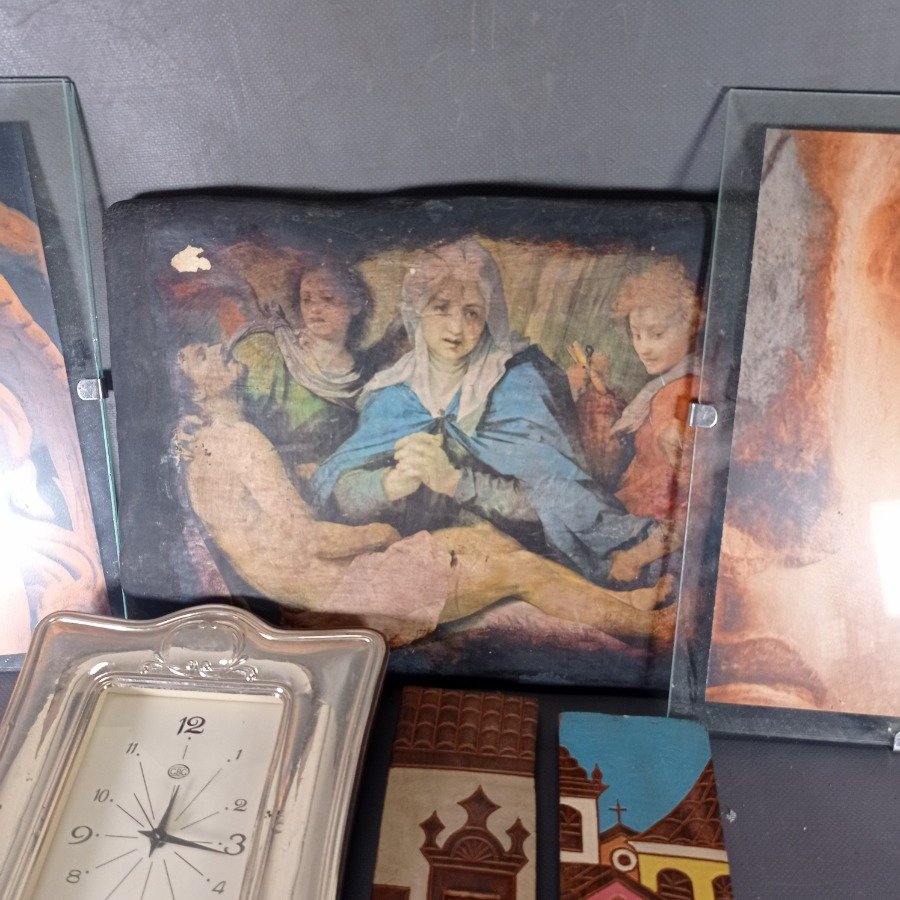 Colección de arte y relojes en madera y vidrio - imagen 4