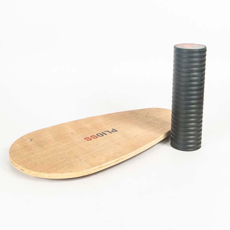Tabla de Equilibrio de Madera con Rodillo Negro