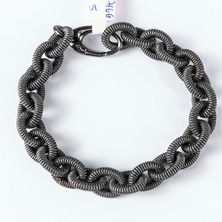 Lote siguiente: Pulsera de plata con baño de rodio negro - Accesorios de moda
