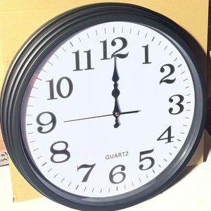 Reloj de Pared Grande Negro Cuarzo 45 cm Diámetro Nuevo - imagen 3