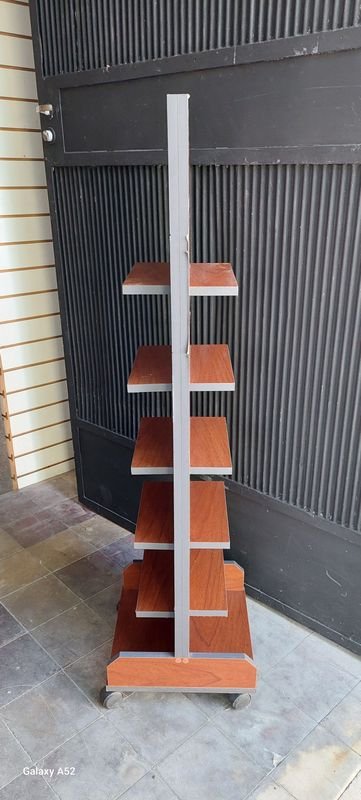 Item 872730 - Image 1