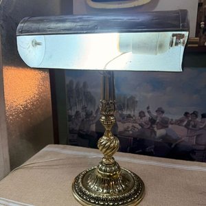 Lámpara de Escritorio Antigua de Bronce Macizo con Pantalla Metálica - imagen 6