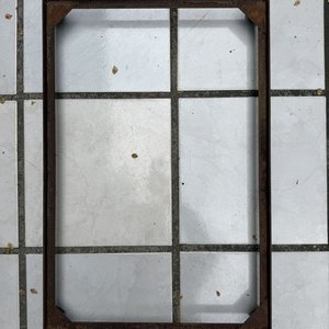 Base Estructural Metálica con Ruedas para Soporte y Traslado - imagen 3