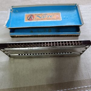 Armónica Vintage Doerfel's Nero Doble Tono Alemana con Estuche - imagen 3