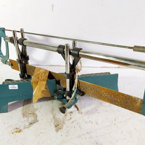 Sierra Manual Ingletadora para Cortes Precisos - imagen 2