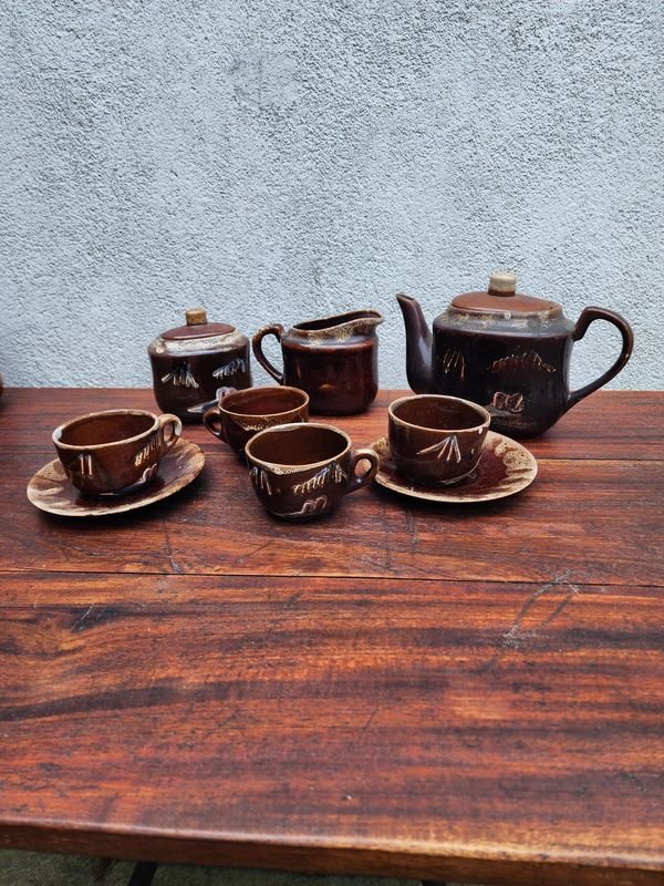 Juego de Té de Barro Vidriado con Faltantes - imagen 1