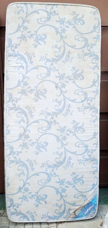 Item 879658 - Image 0