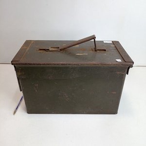 Caja Metálica para Municiones EMCO Calibre .400 con Manija - imagen 3