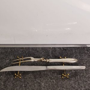 Juego de Cuchillo y Tenedor Trinche con Soportes de Bronce - imagen 2