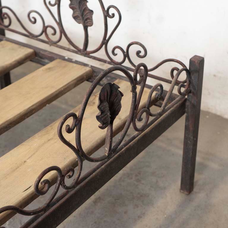 Item 2102018 - Image 2