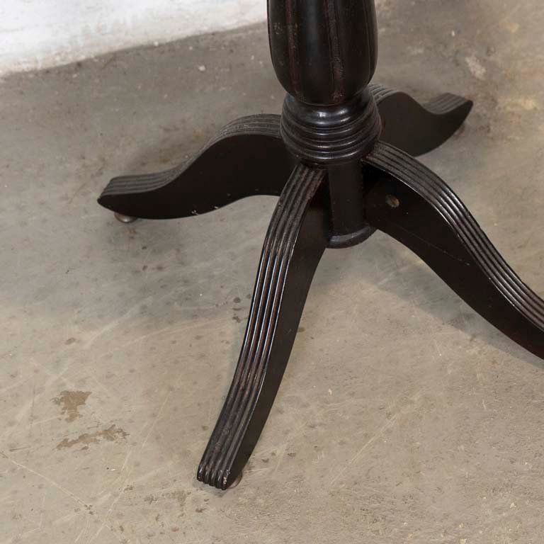 Item 2101830 - Image 1