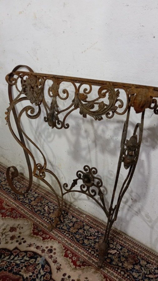 Dressoir de hierro forjado con menzulas para pared - imagen 5