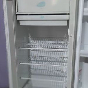 Heladera Refrigerador Electrolux Blanca - imagen 2