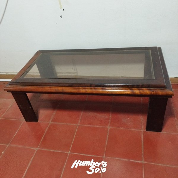 Mesita de living laqueada con vidrio - imagen 1