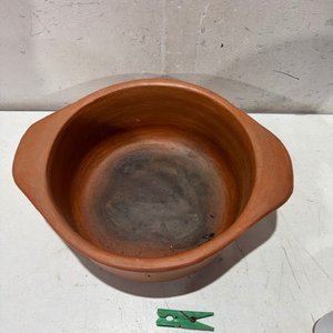 Olla de Barro Artesanal con Tapa - imagen 3