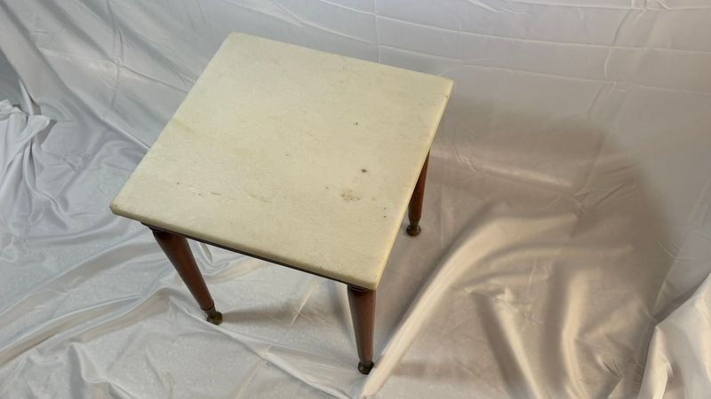 Item 880930 - Image 2