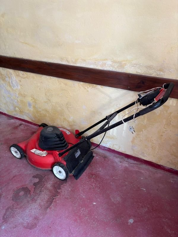 Item 889482 - Image 2