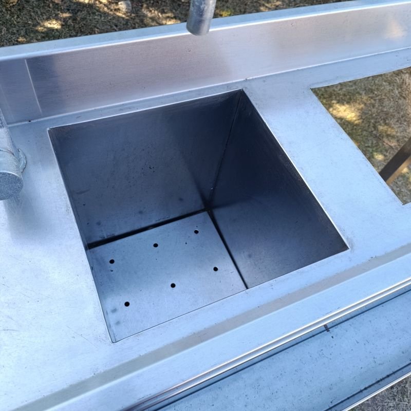 Estante de Acero Inoxidable para Uso Industrial - imagen 6