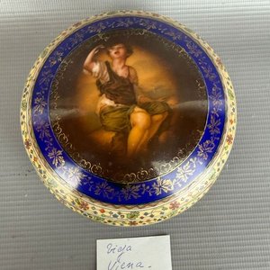 Bombonera / Alhajero de Porcelana "Viejo Viena" Checoslovaco - imagen 2
