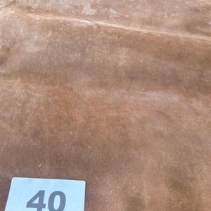 Lote siguiente: Lote de Cuero Natural Marrón para Artesanías