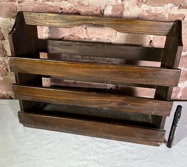 Revistero de Madera Rústico
