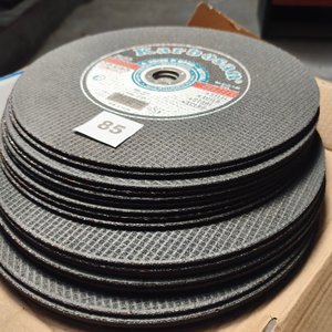 Discos Abrasivos Karbosan para Corte de Metal - imagen 3