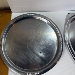 Lote de Fuentes, Mantequera y Dulcera de Acero Inoxidable - imagen 2