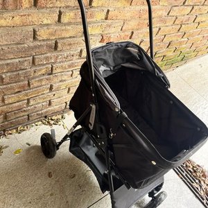 Lote anterior: Cochecito para Mascotas Bee Pet Negro Impecable