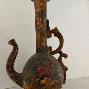 Lote siguiente: Cafetera Antigua de Barro Policromado con Tapa Decorada