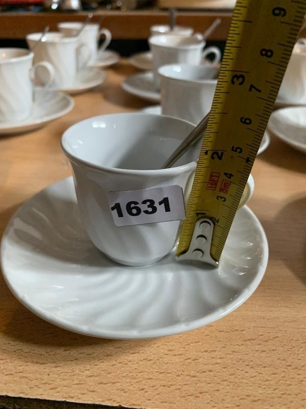 Juego de 12 tazas de café con platillo y cuchara de metal - imagen 3