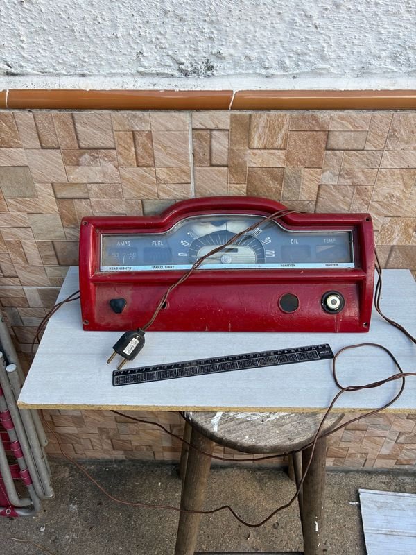 Tablero de vehículo antiguo 1952 con luz - imagen 2