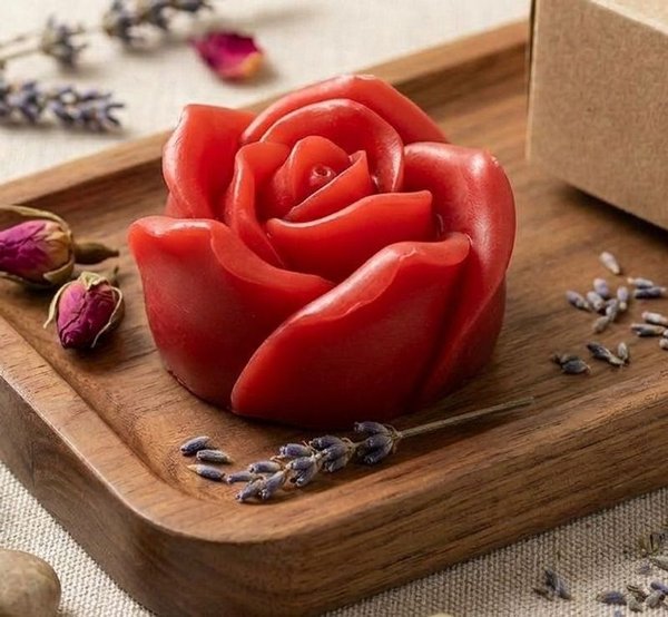 Jabones Artesanales Naturales con Forma de Flor Roja